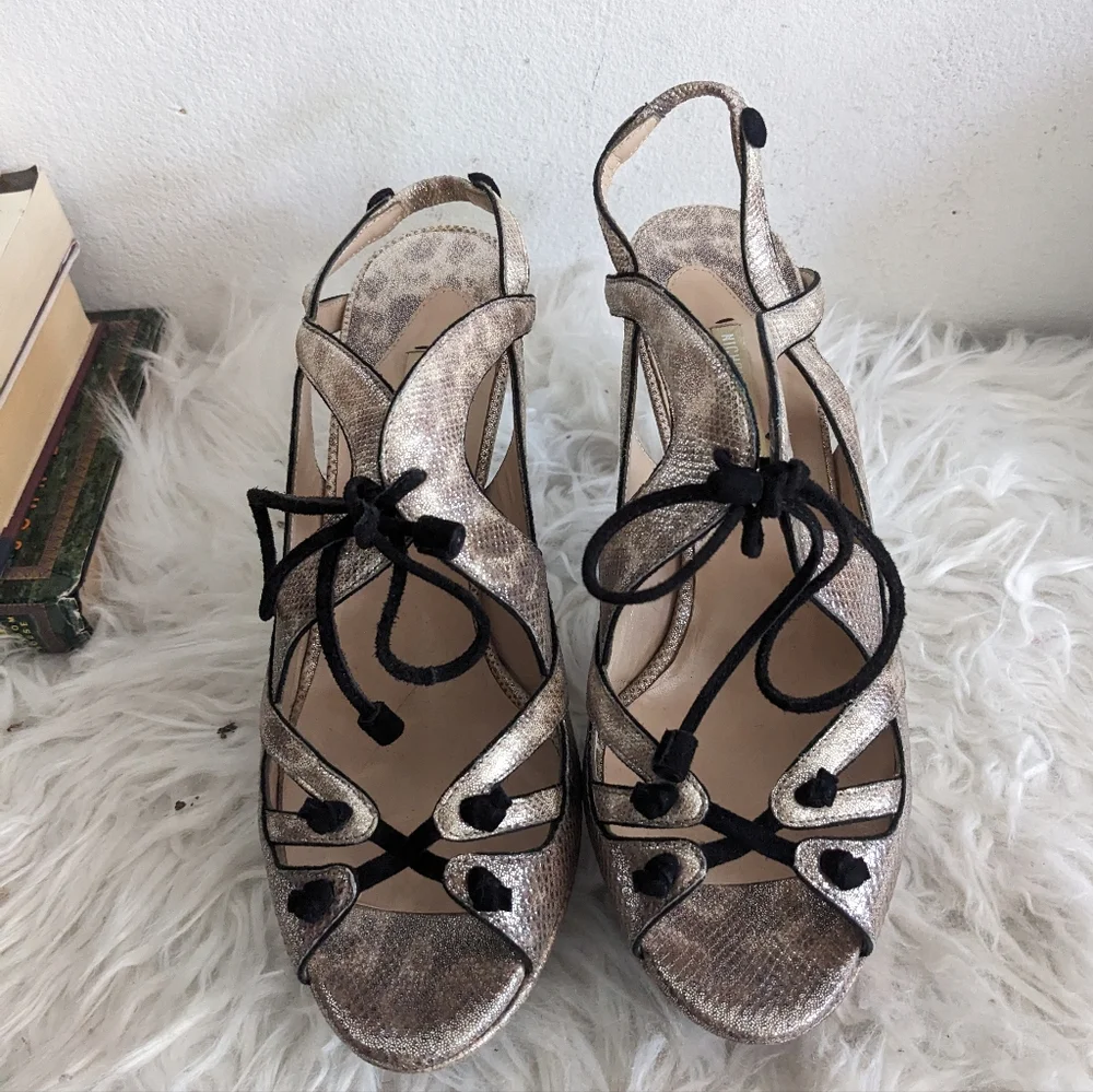 Nicholas Kirkwood Metallic Leather Heels Sandals 8 Lace Up Sling Snakeskin